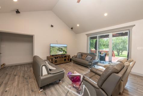 313 Lakeshore Drive Sandia TX 78383
