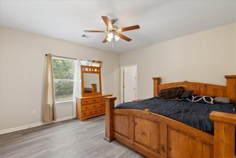 1818 16th Street Rockport TX 78382