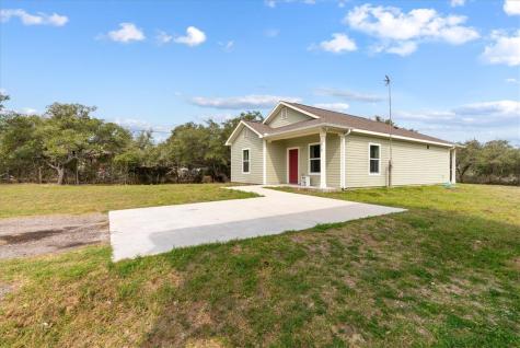 1818 16th Street Rockport TX 78382