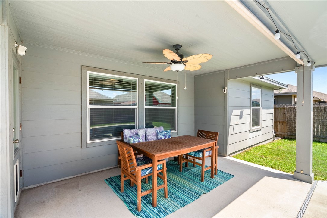 2201 Spoonbill Drive Corpus Christi TX 78414