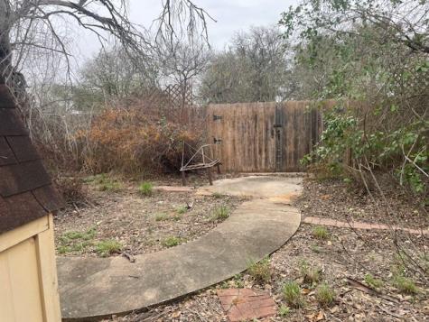 406 E Kohler Street Hebbronville TX 78361