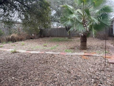 406 E Kohler Street Hebbronville TX 78361