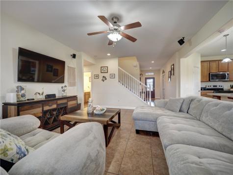 7025 Saar Court Corpus Christi TX 78414