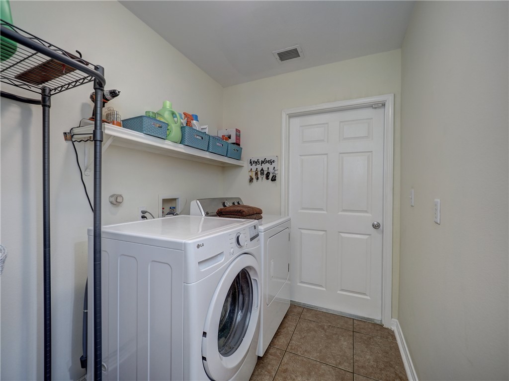 7025 Saar Court Corpus Christi TX 78414