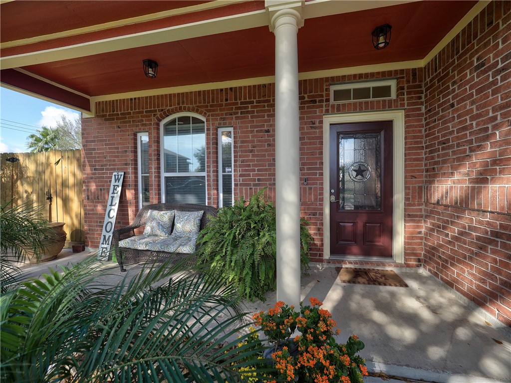 7025 Saar Court Corpus Christi TX 78414