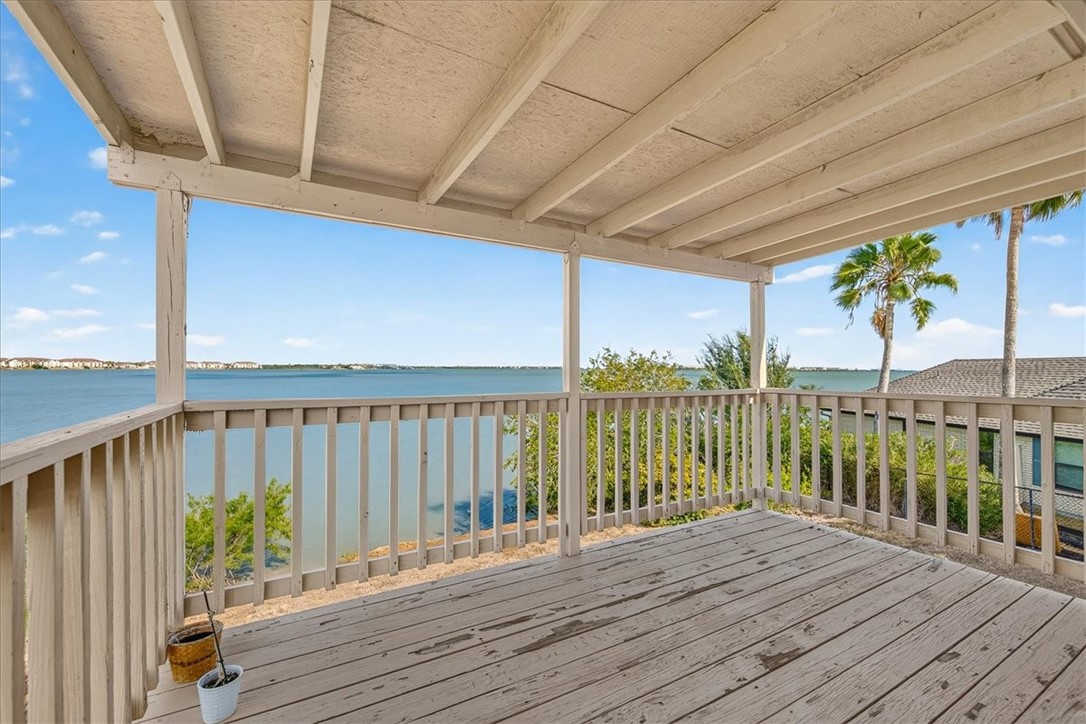 1006 Harbor Village Drive Corpus Christi TX 78412