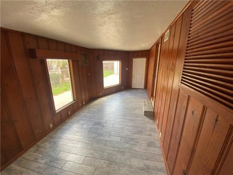 1002 Nandina Drive Corpus Christi TX 78408