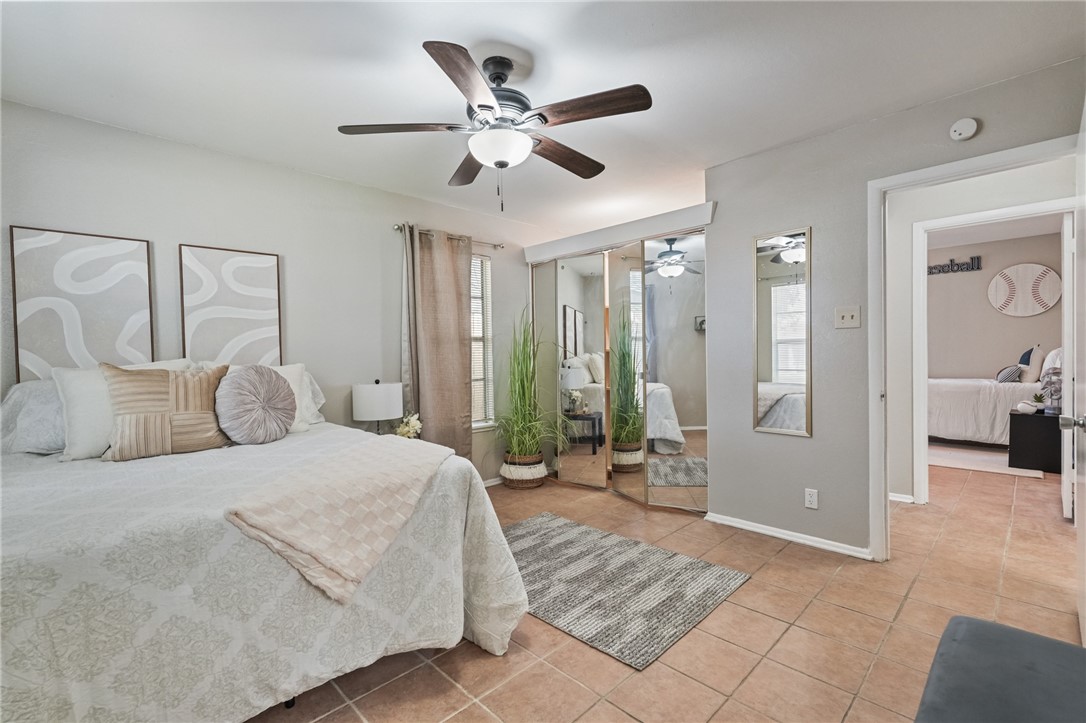 225 Hialeah Drive Corpus Christi TX 78418