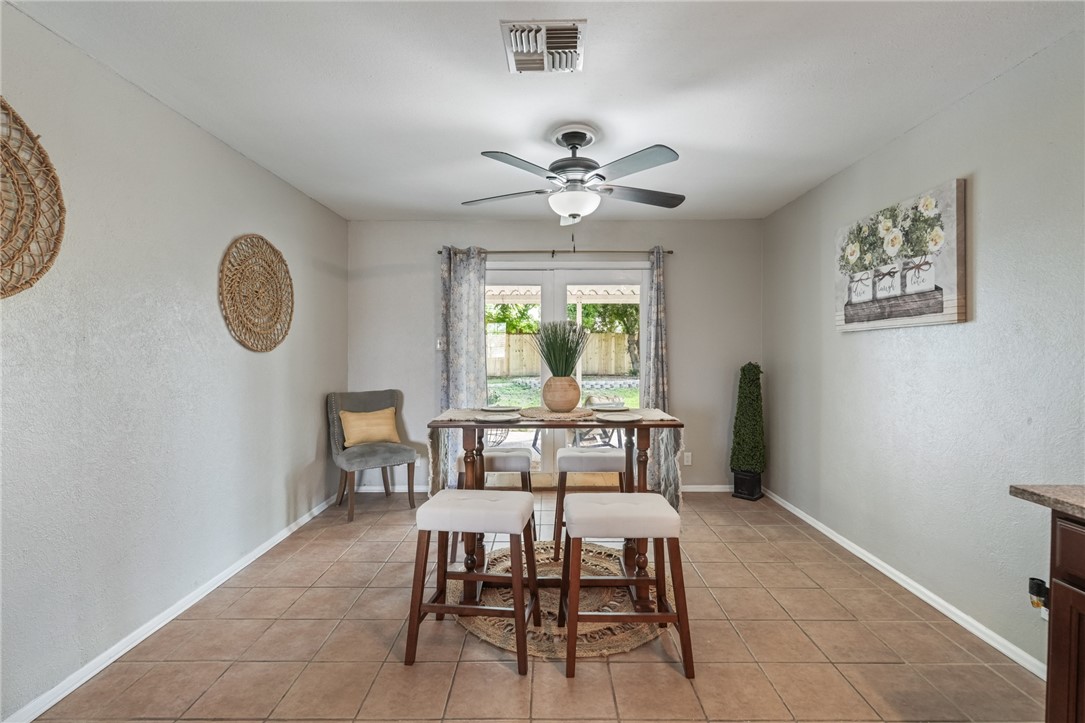 225 Hialeah Drive Corpus Christi TX 78418