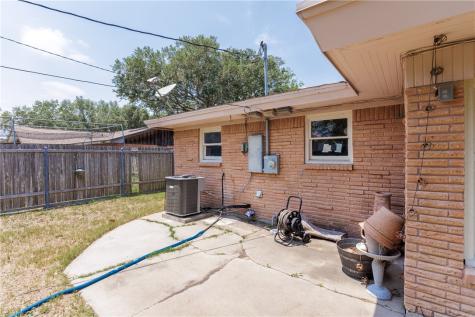 10639 Emmord Loop Corpus Christi TX 78410