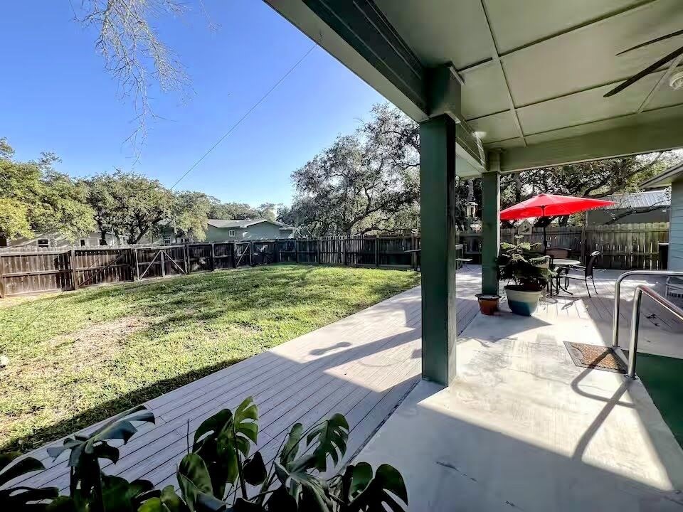1614 Hardee Street Rockport TX 78382