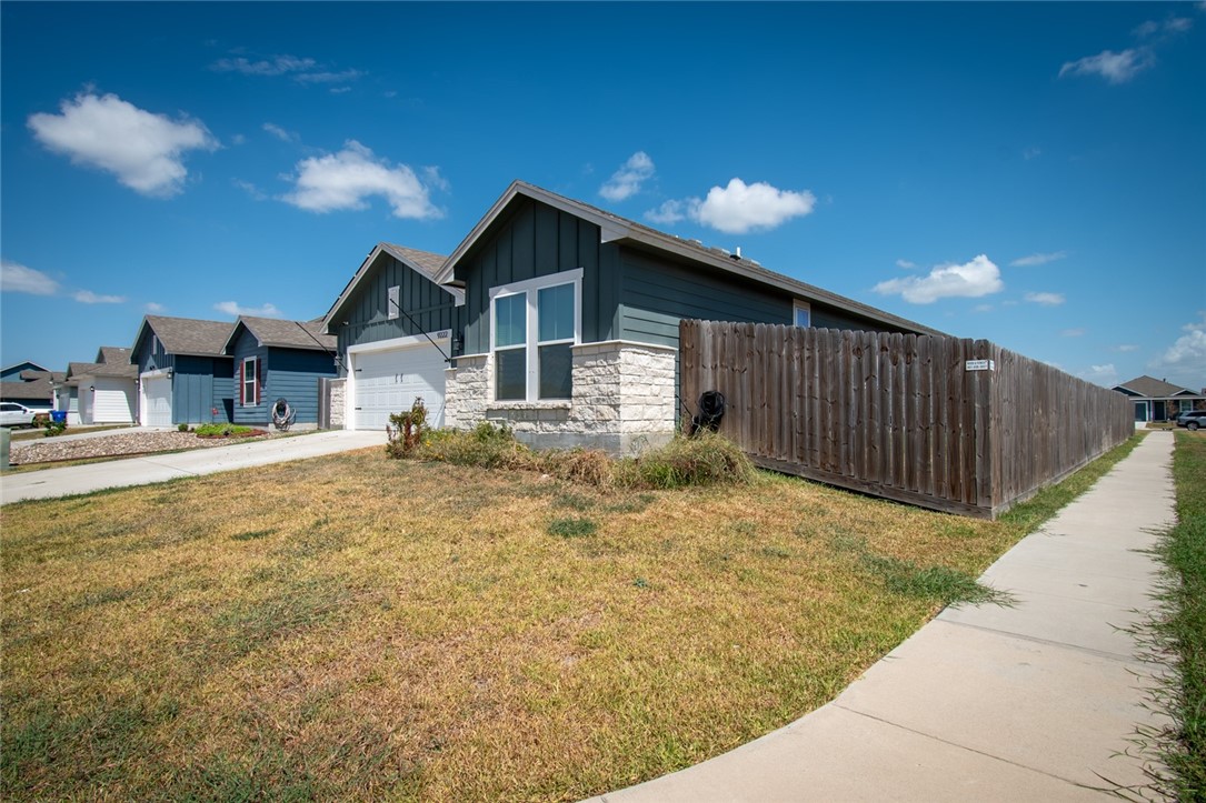 9222 Murdock Drive Corpus Christi TX 78410