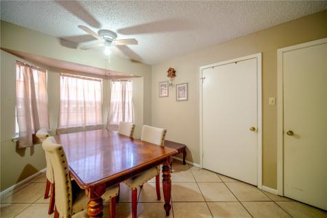 4305 Lavaca River Court Corpus Christi TX 78410