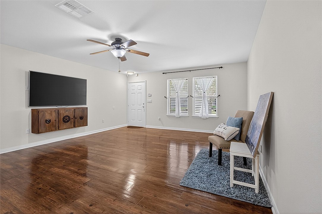 2122 Encino Drive Corpus Christi TX 78414