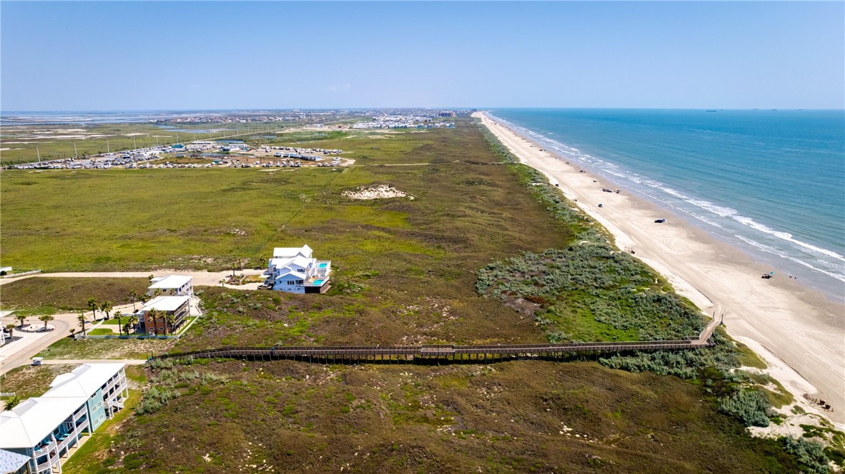 150 Mustang Royale Boulevard Port Aransas TX 78373
