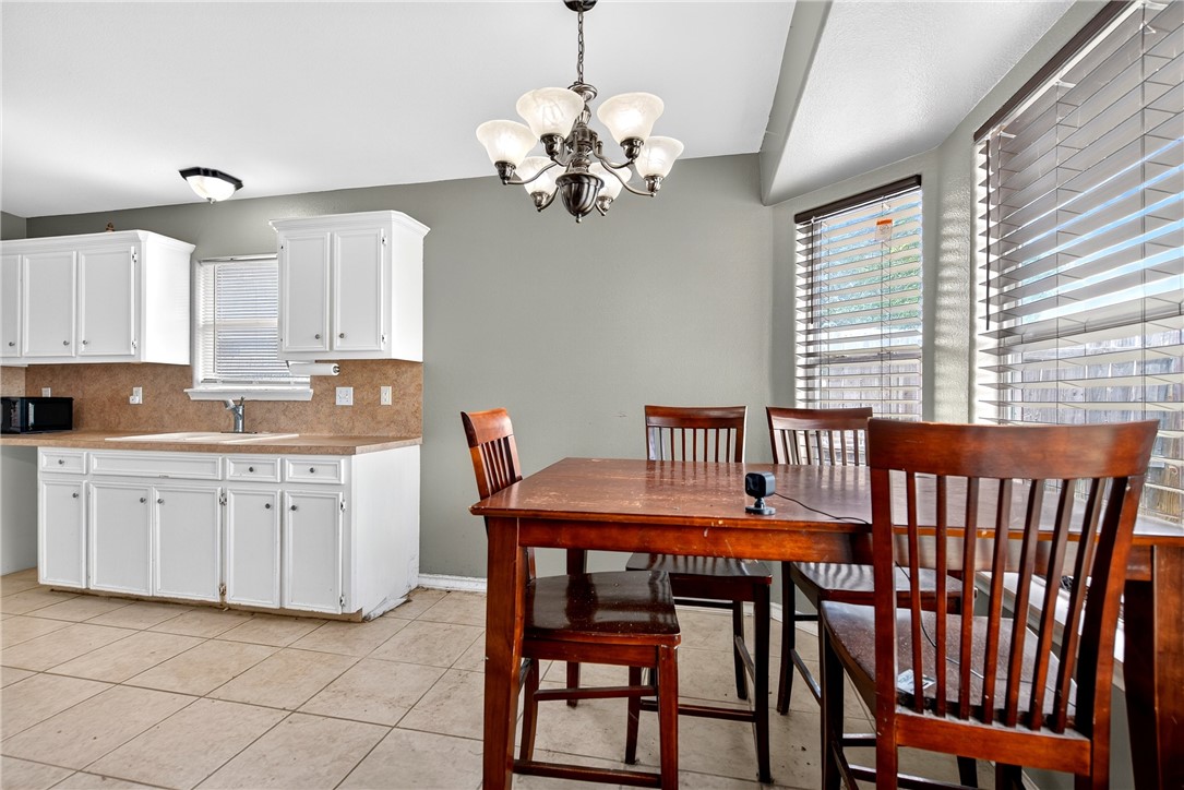 5742 Skylark Drive Corpus Christi TX 78408