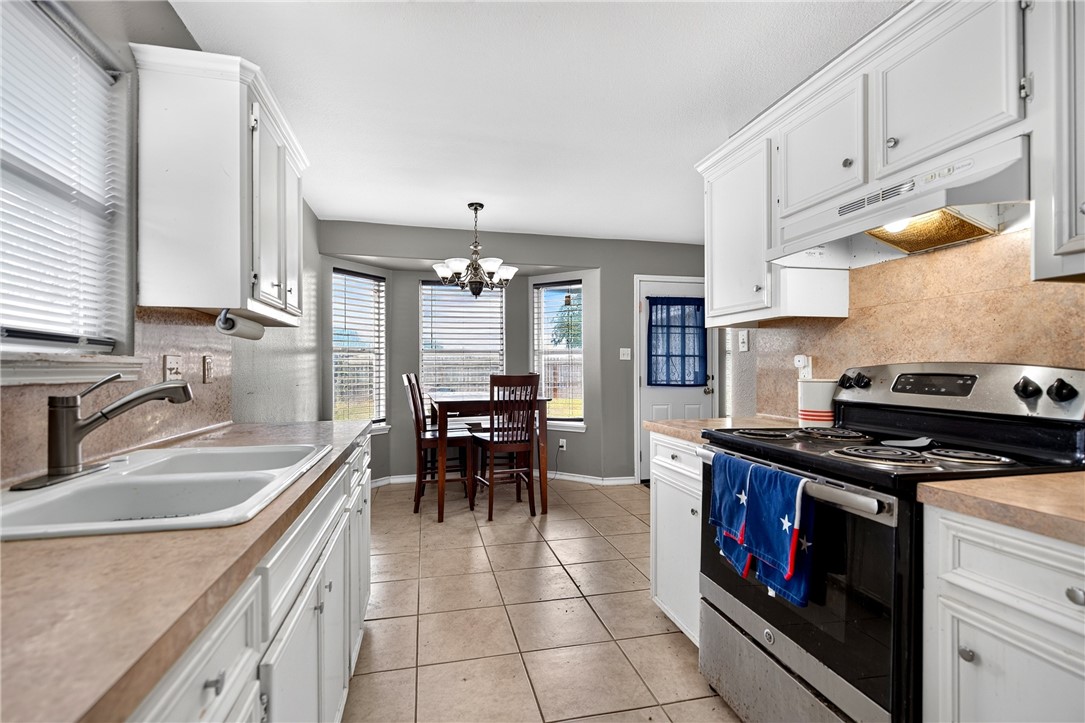 5742 Skylark Drive Corpus Christi TX 78408