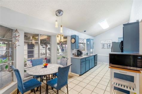 6434 Revolution Drive Corpus Christi TX 78413