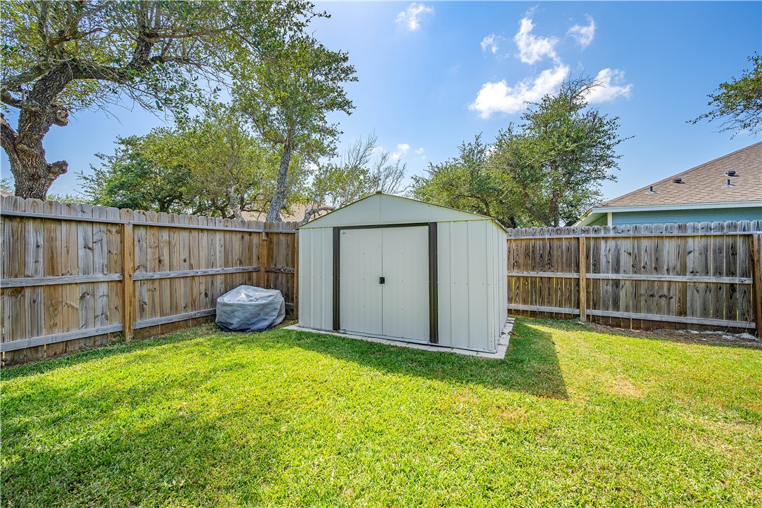 121 Antigua Drive Rockport TX 78382