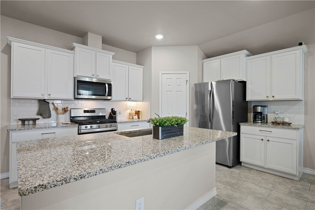 121 Antigua Drive Rockport TX 78382