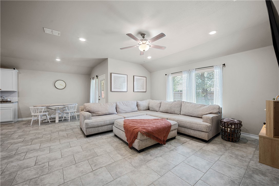 121 Antigua Drive Rockport TX 78382