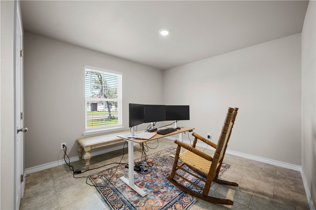121 Antigua Drive Rockport TX 78382