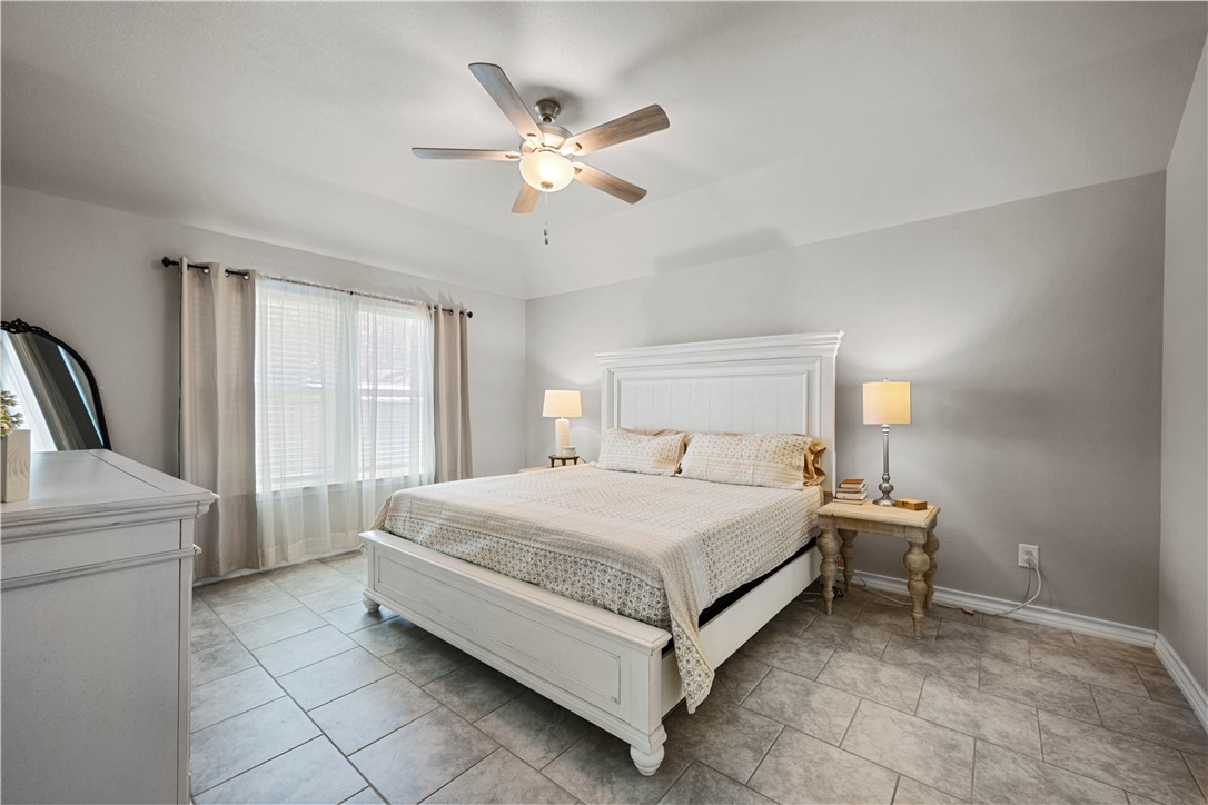 121 Antigua Drive Rockport TX 78382