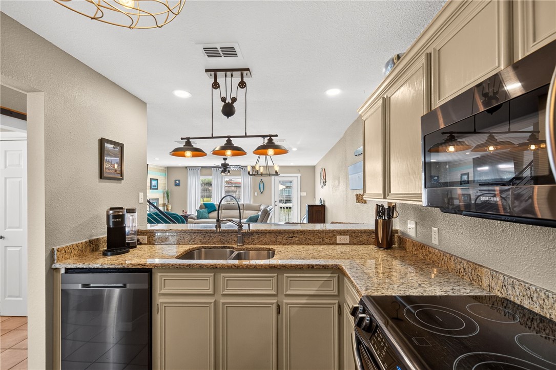 15314 Bonasse Ct A Corpus Christi TX 78418