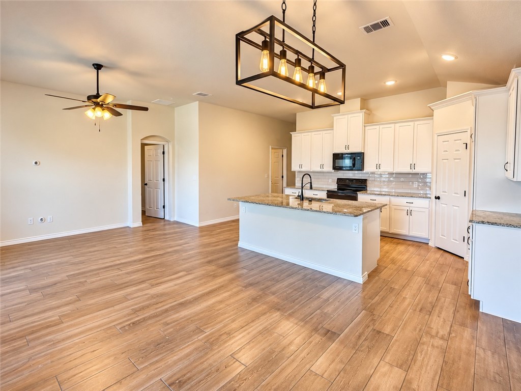 9542 English Oak Drive Corpus Christi TX 78410
