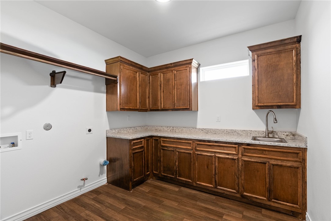 2410 Hedrick Drive Corpus Christi TX 78415