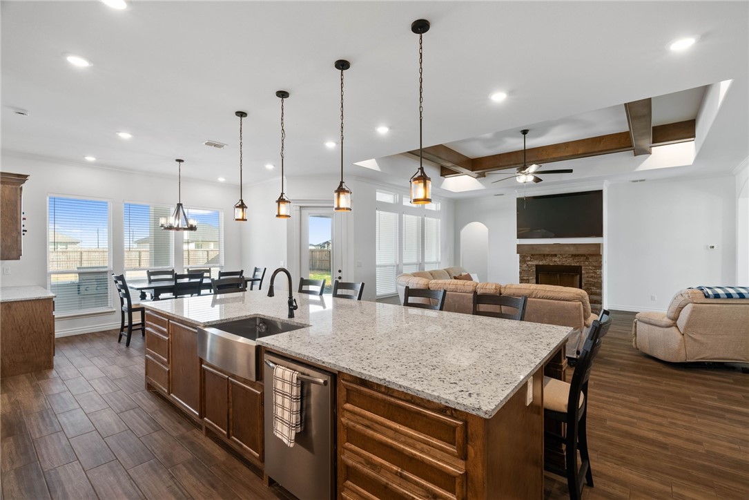 2410 Hedrick Drive Corpus Christi TX 78415