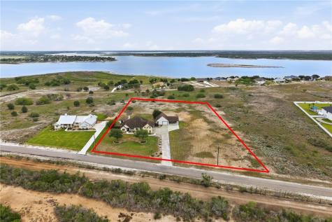 1260 County Road 3651 Sandia TX 78383