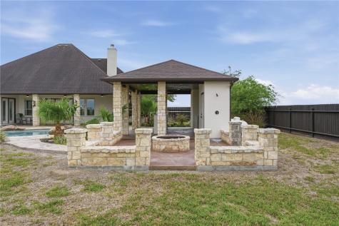 1260 County Road 3651 Sandia TX 78383