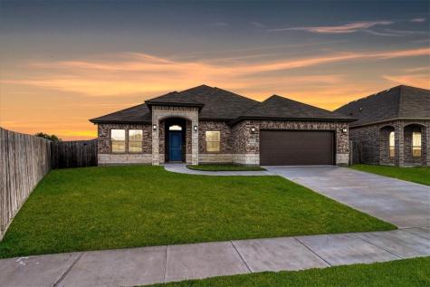 8026 Ventoso Street Corpus Christi TX 78414