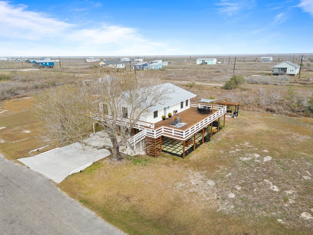 341 W Misty Oak Rockport TX 78382