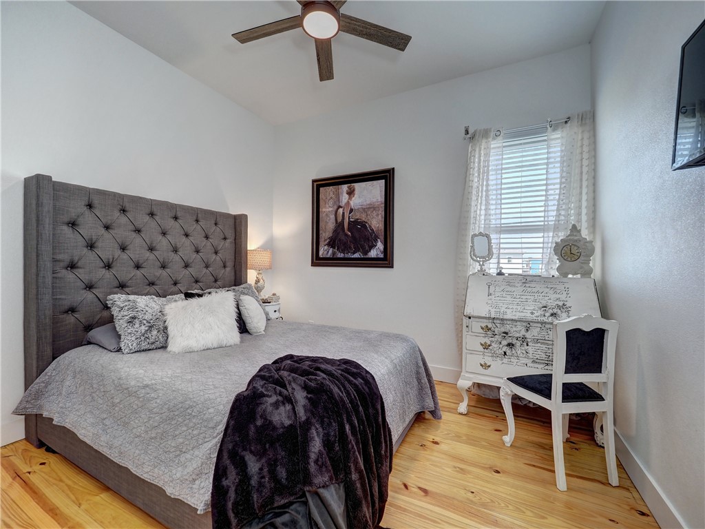 205 Port Arthur Street Port Aransas TX 78373