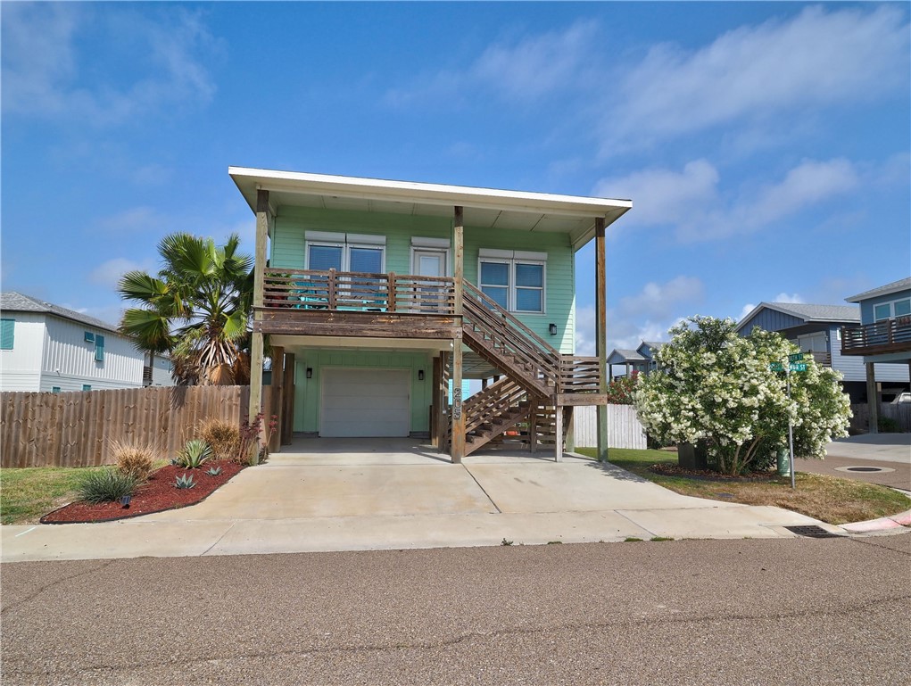 205 Port Arthur Street Port Aransas TX 78373