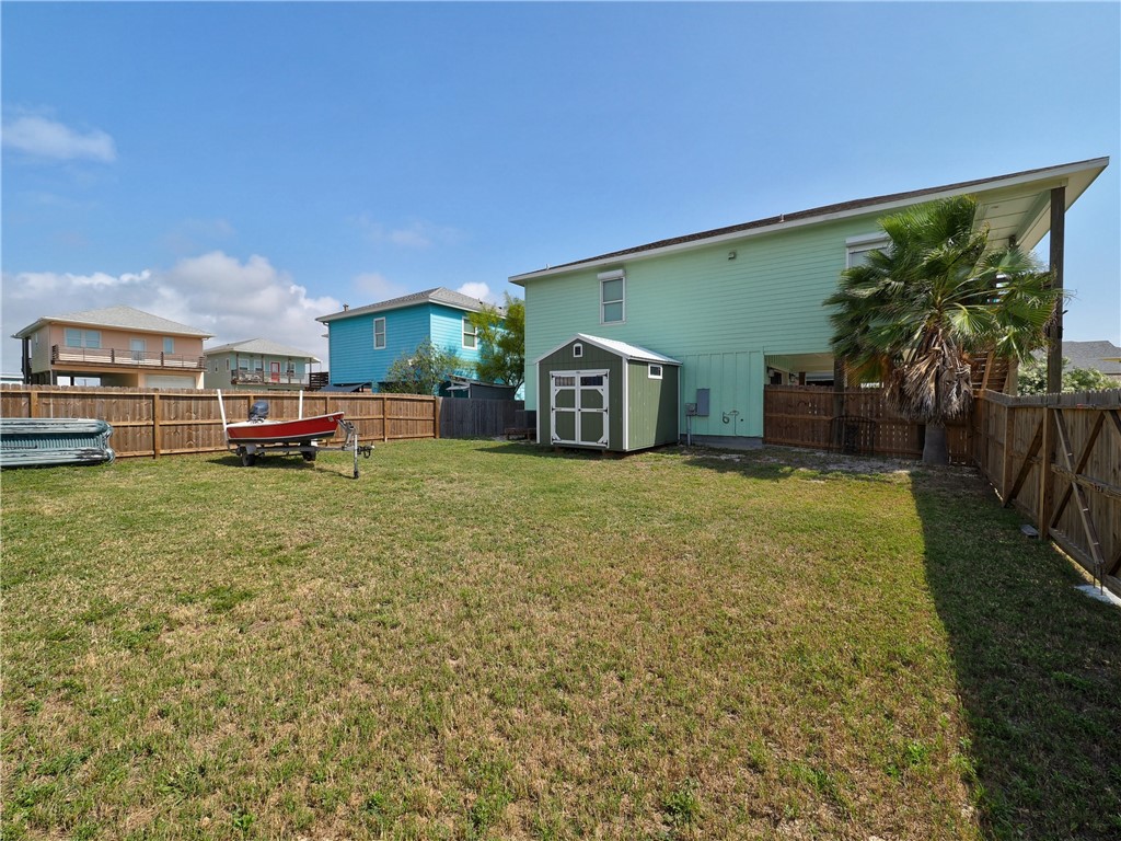 205 Port Arthur Street Port Aransas TX 78373