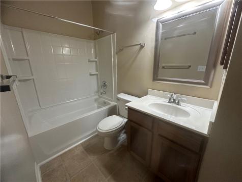 1022 Livermore Street Portland TX 78374