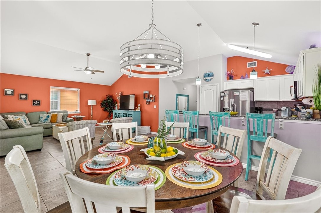 1698 Fishermans Cove Port Aransas TX 78373