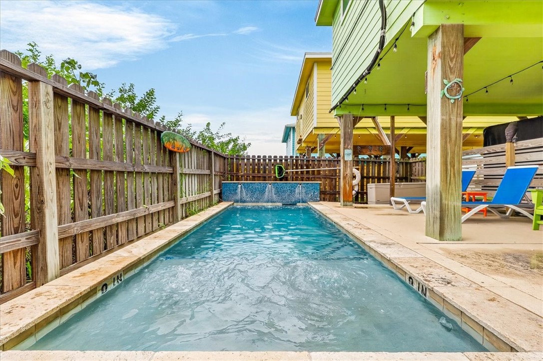 1698 Fishermans Cove Port Aransas TX 78373
