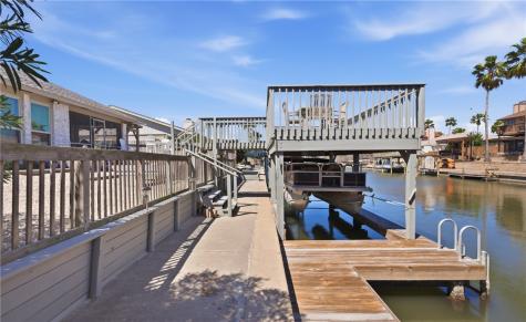 13854 Mizzen Street Corpus Christi TX 78418