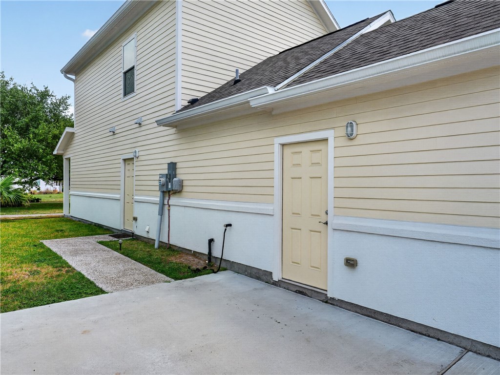 140 Lavaca Circle Rockport TX 78382