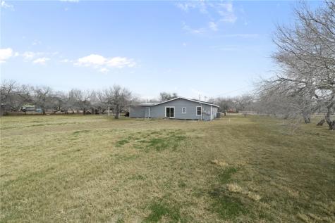 259 N County Road 1043 Kingsville TX 78363