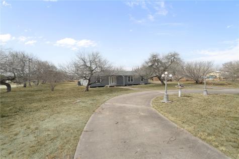 259 N County Road 1043 Kingsville TX 78363