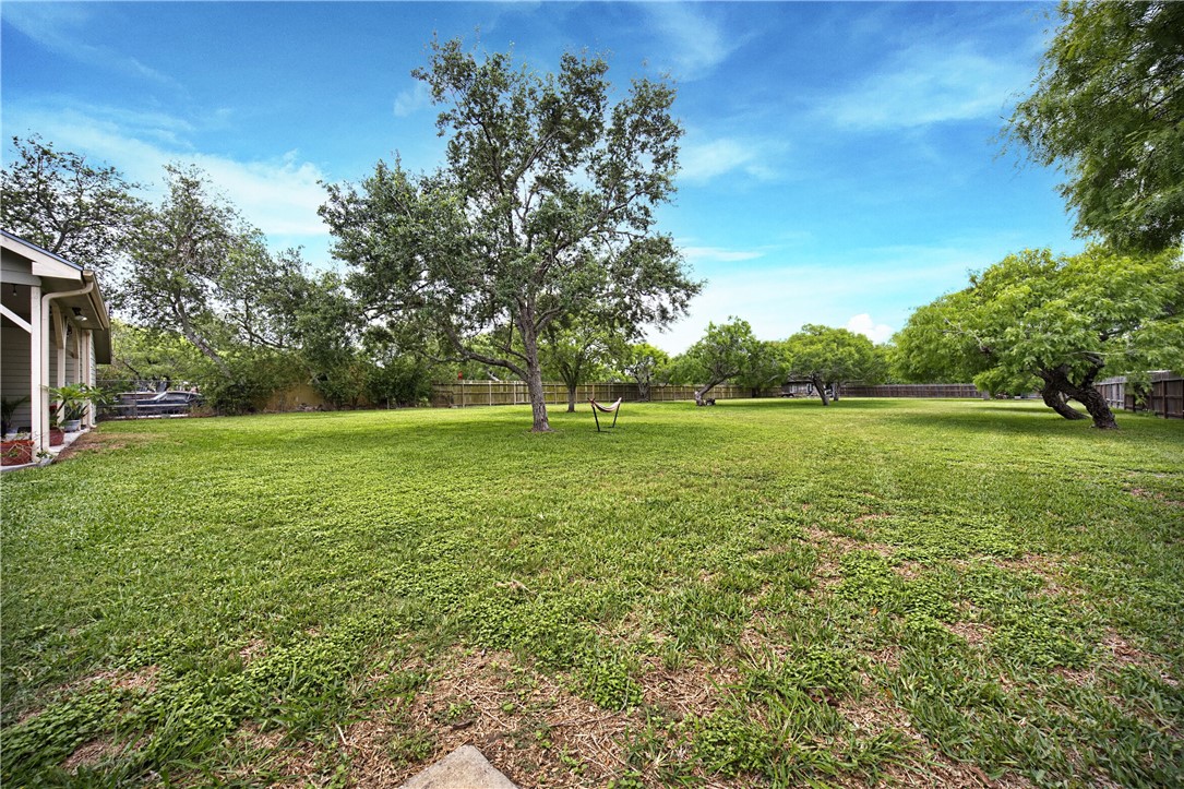 6995 Lovers Lane Corpus Christi TX 78412