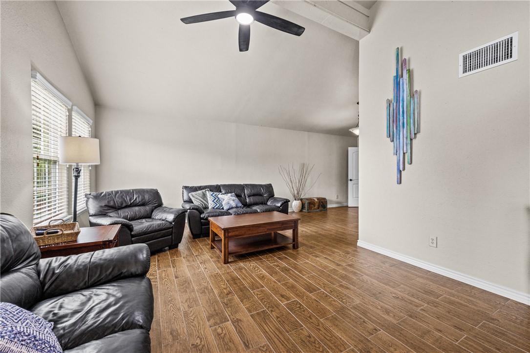 6995 Lovers Lane Corpus Christi TX 78412