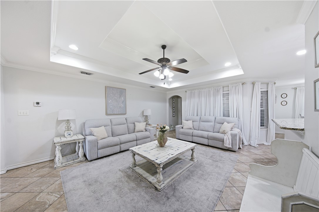 1101 Axis Corpus Christi TX 78418