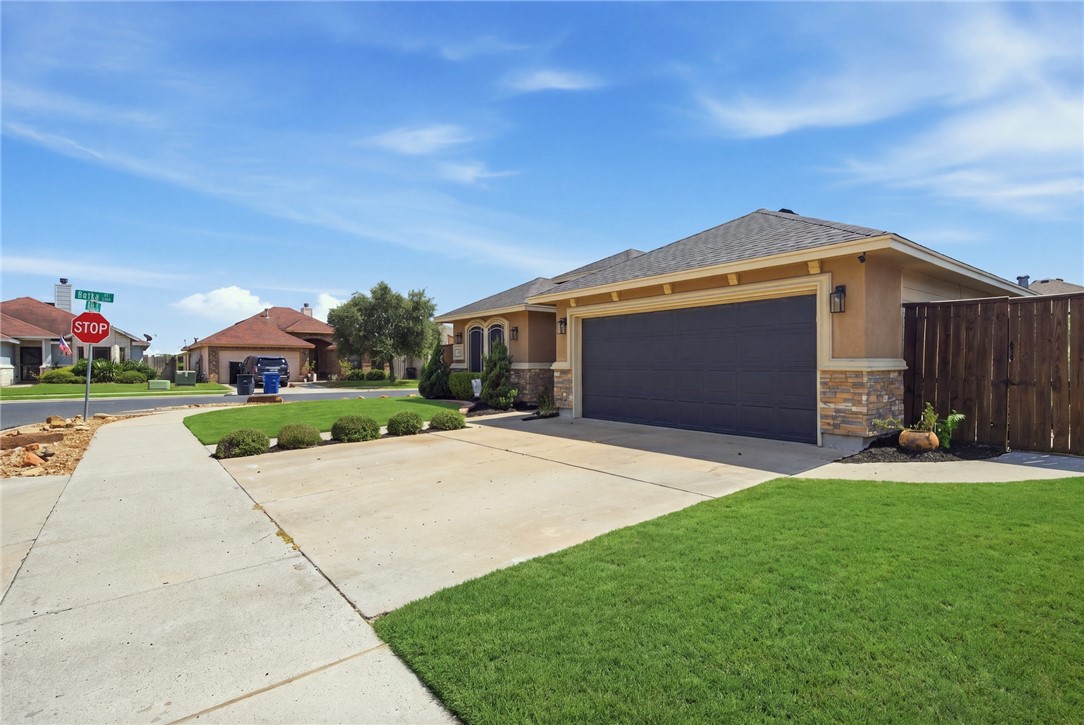 1101 Axis Corpus Christi TX 78418