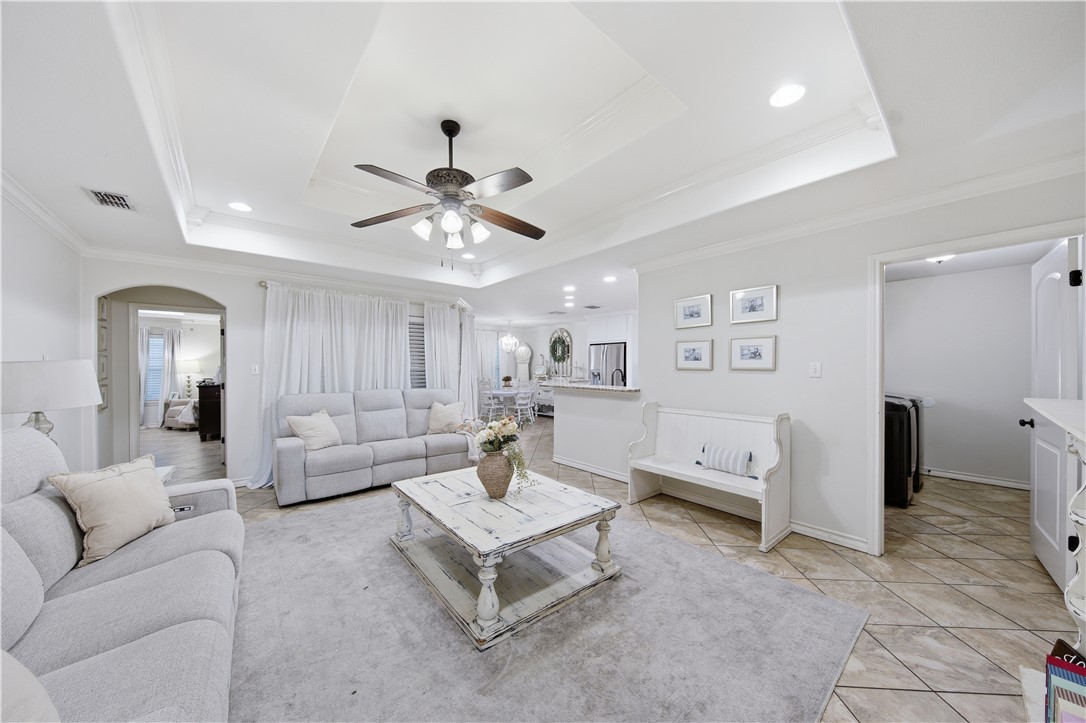 1101 Axis Corpus Christi TX 78418